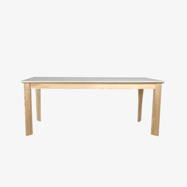 Baum Ash Ceramic Table